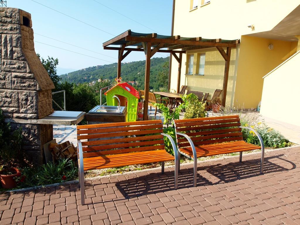 Apartments Jakov Matulji Buitenkant foto